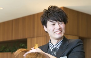 長坂　桂一郎